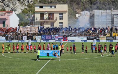 Calcio – Serie D. Il derby Milazzo – Nuova Igea Virtus termina 2-2 tra gol, passione ed emozioni..