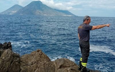 Lipari. Ritrovato cadavere in zona costiera impervia: operazione congiunta VF – Carabinieri