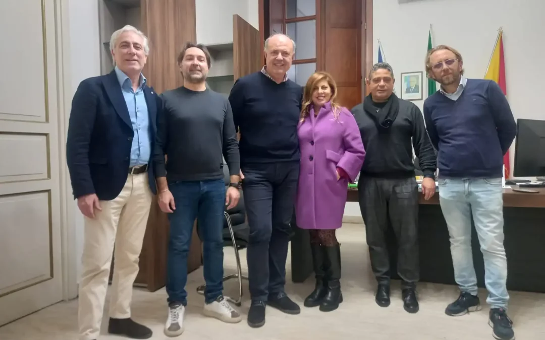 Milazzo. Forza Italia propone di diminuire gli oneri di urbanizzazione per i cambi di destinazione d’uso degli immobili in periferia