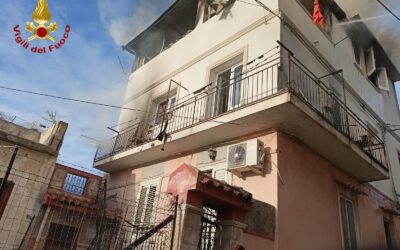 Messina. Incendio in appartamento a Valle degli Angeli