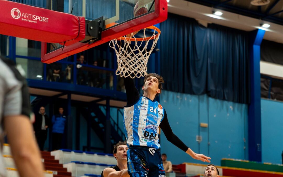 Basket. Barcellona spreca nel finale: Molfetta vince con la tripla di Quarta