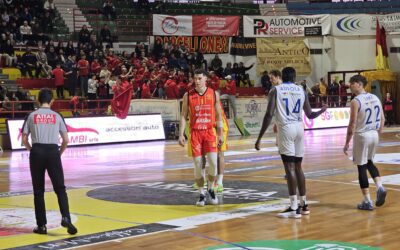 Basket. Super Barcellona vince sulla Virtus Ragusa, gran prova dei giallorossi