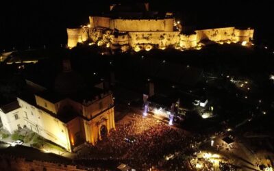 Mish Mash Festival, il viaggio continua: dieci anni di musica tra mito e mare