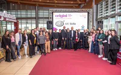 Sicilia Madre – “Origini” chiude con un boom di presenze al Parco Corolla: Ora spazio ad “Alchimie”, il gran finale dedicato al mondo dei distillati