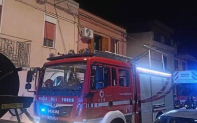 San Filippo del Mela. Incendio in casa per rogo da camino