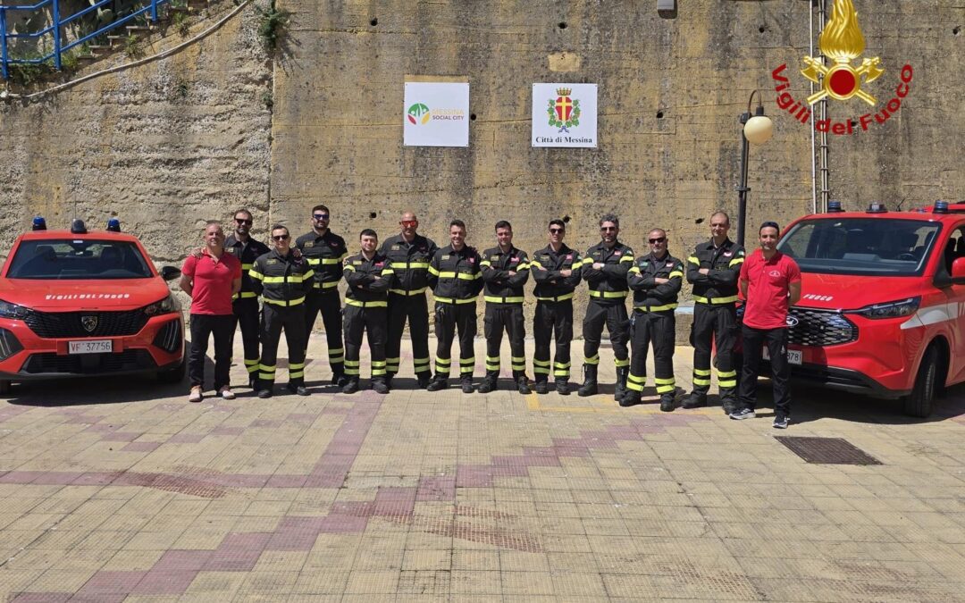 Vigili del fuoco di Messina, concluso a Messina il corso di Salvamento a Nuoto per 11 unità VF