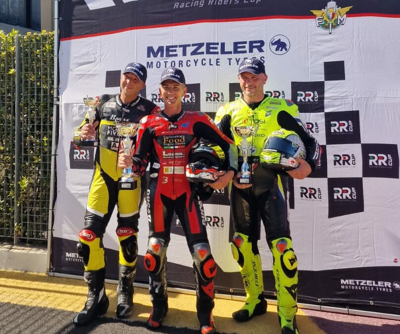 Barcellona PG. Nuovi traguardi per il pilota Santi Isgrò nel “Pirelli Cup 1000” e il “RRCUP1000” a Vallelunga