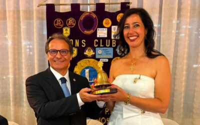 Barcellona PG. Lions Club, Pina Rita Bruno passa testimone a Nino Cambria: inaugurata nuova unità mobile odontoiatrica e donato 2.000 euro al Centro per l’Autismo