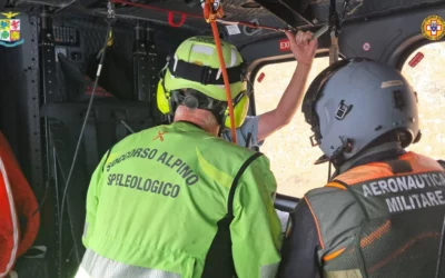 Paura per escursionista 70enne colto da malore, salvato in elicottero