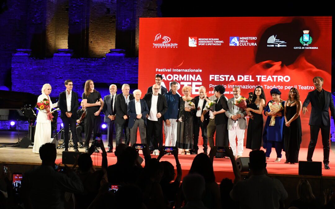 Dodici premiati, dodici storie di teatro: al Teatro Antico la Festa del Teatro di Taormina Arte